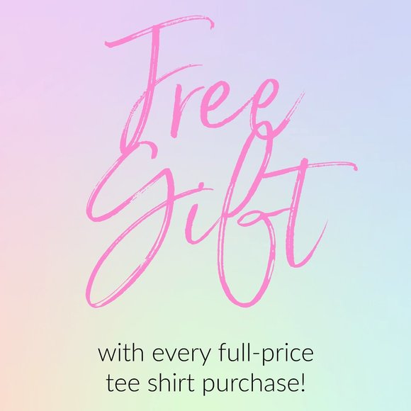 I'm not a hot mess I'm a spicy disaster! Tee Shir - Picture 3 of 4